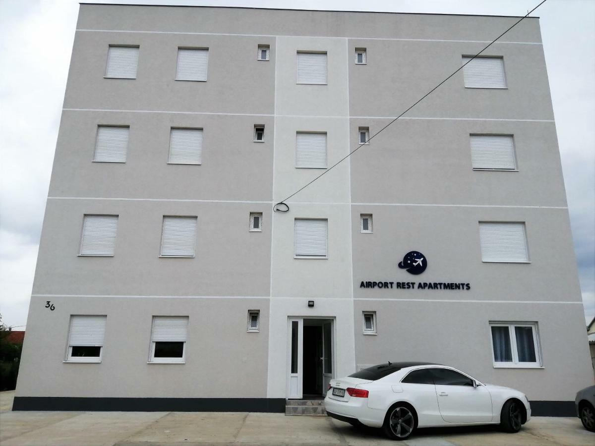 Airport Rest Apartments Beograd Bagian luar foto