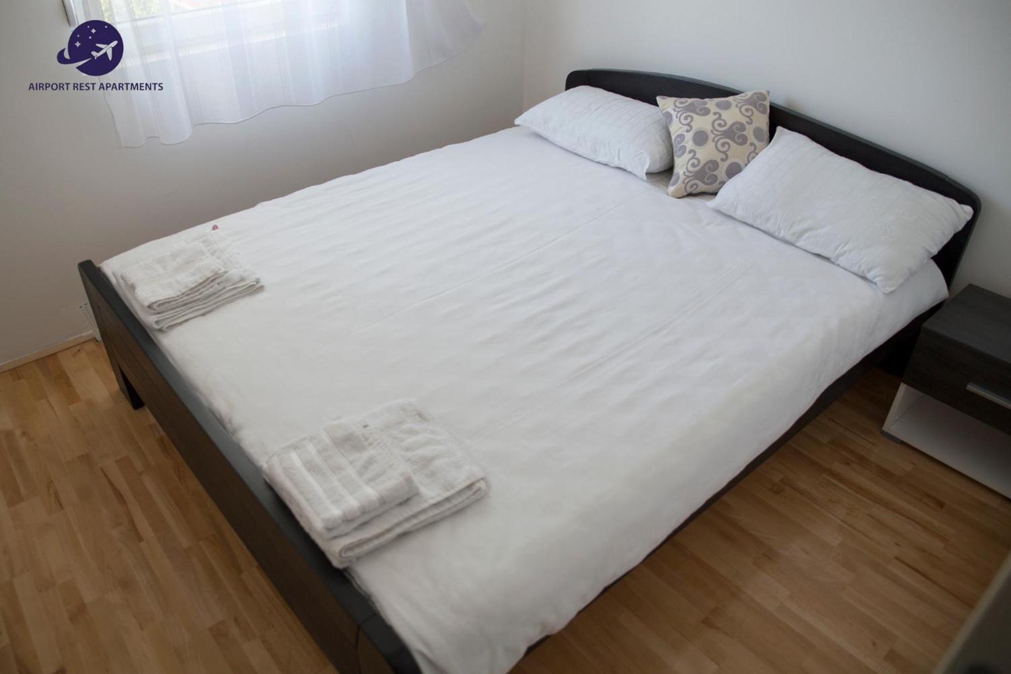 Airport Rest Apartments Beograd Bagian luar foto